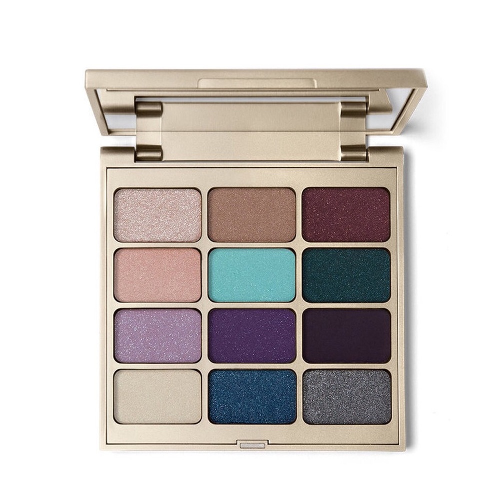 Stilla Eye Shadow Palette 🍃